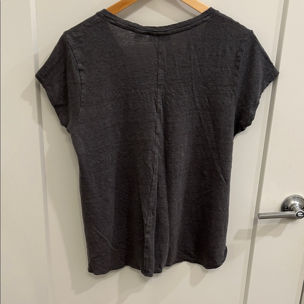Tahari Dark Gray Short Sleeve V-Neck Tee - Picture 7 of 7